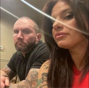 Meet your Posher, Elise